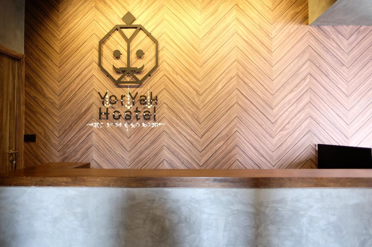 Yor Yak Hostel Bangkok Extérieur photo